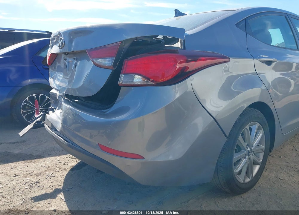 2014 HYUNDAI ELANTRA SE VIN: KMHDH4AEXEU084724
