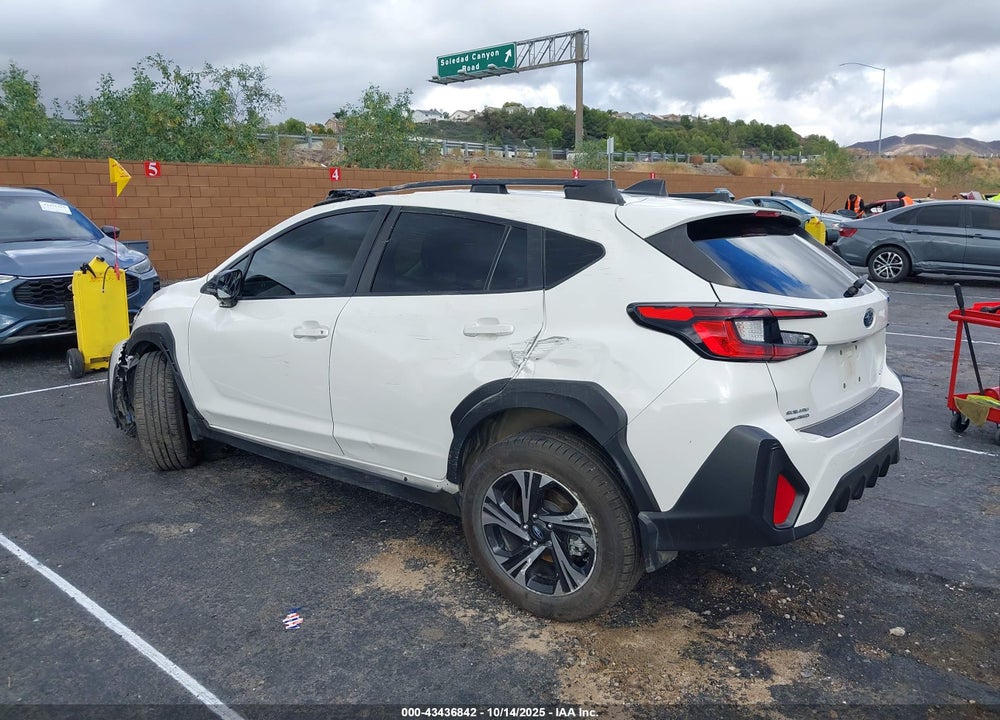 2024 SUBARU CROSSTREK PREMIUM VIN: JF2GUADC7RH203626