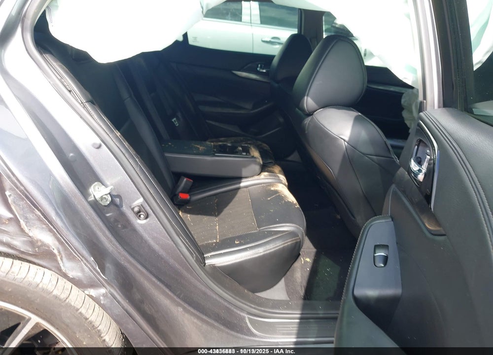 2021 NISSAN MAXIMA SV XTRONIC CVT VIN: 1N4AA6CV4MC503018
