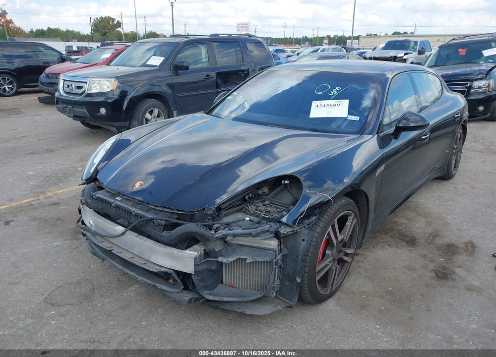 2014 PORSCHE PANAMERA VIN: WP0BC2A74EL077077