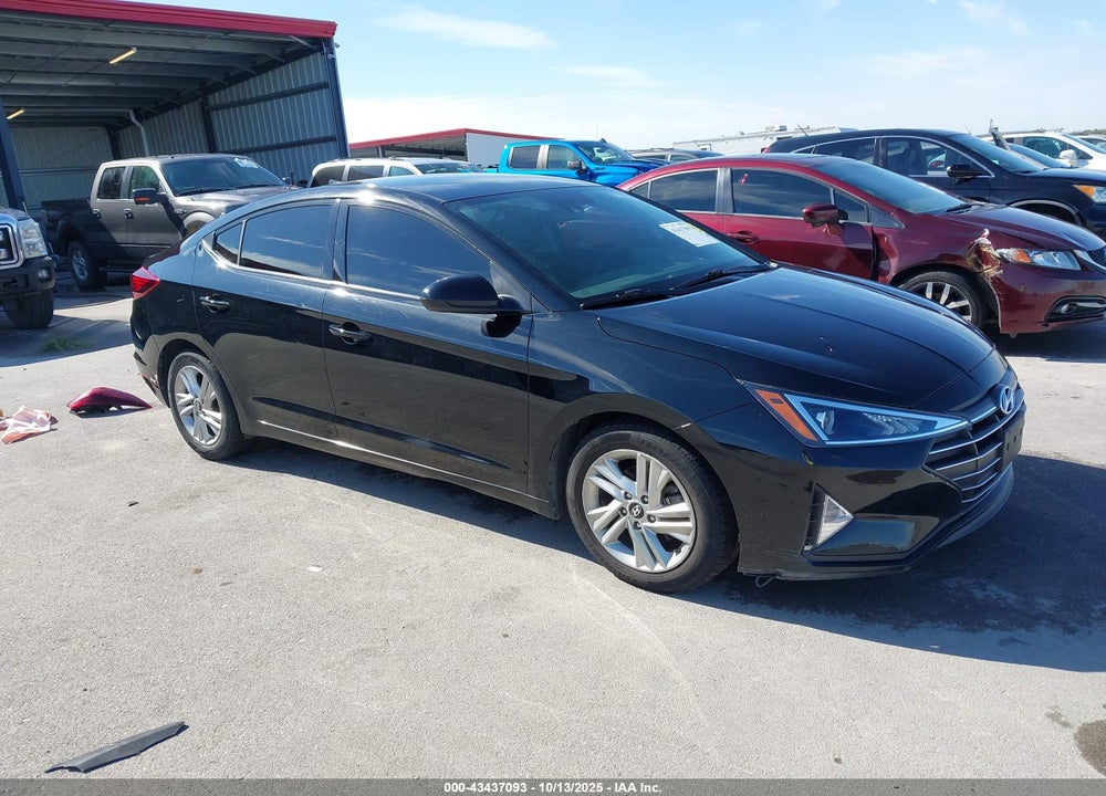 2019 HYUNDAI ELANTRA SEL VIN: 5NPD84LF9KH405684