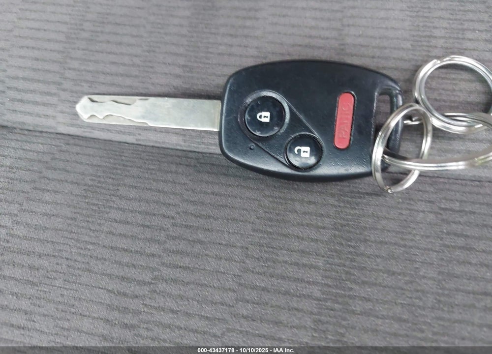 2013 HONDA CR-V LX VIN: 5J6RM3H31DL048357