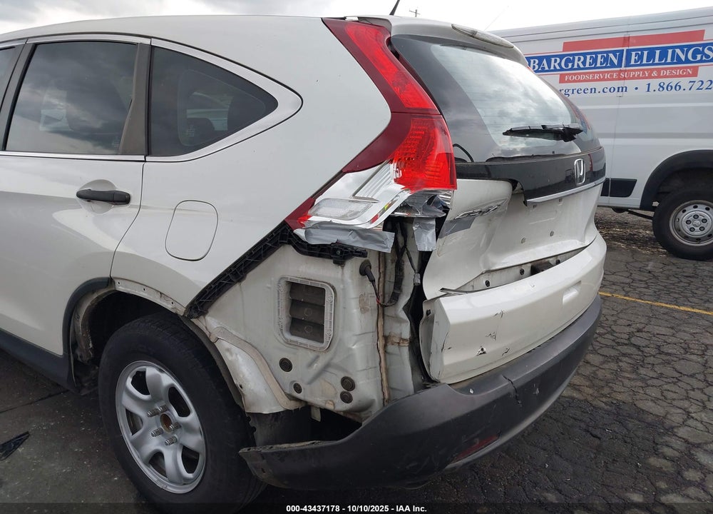2013 HONDA CR-V LX VIN: 5J6RM3H31DL048357