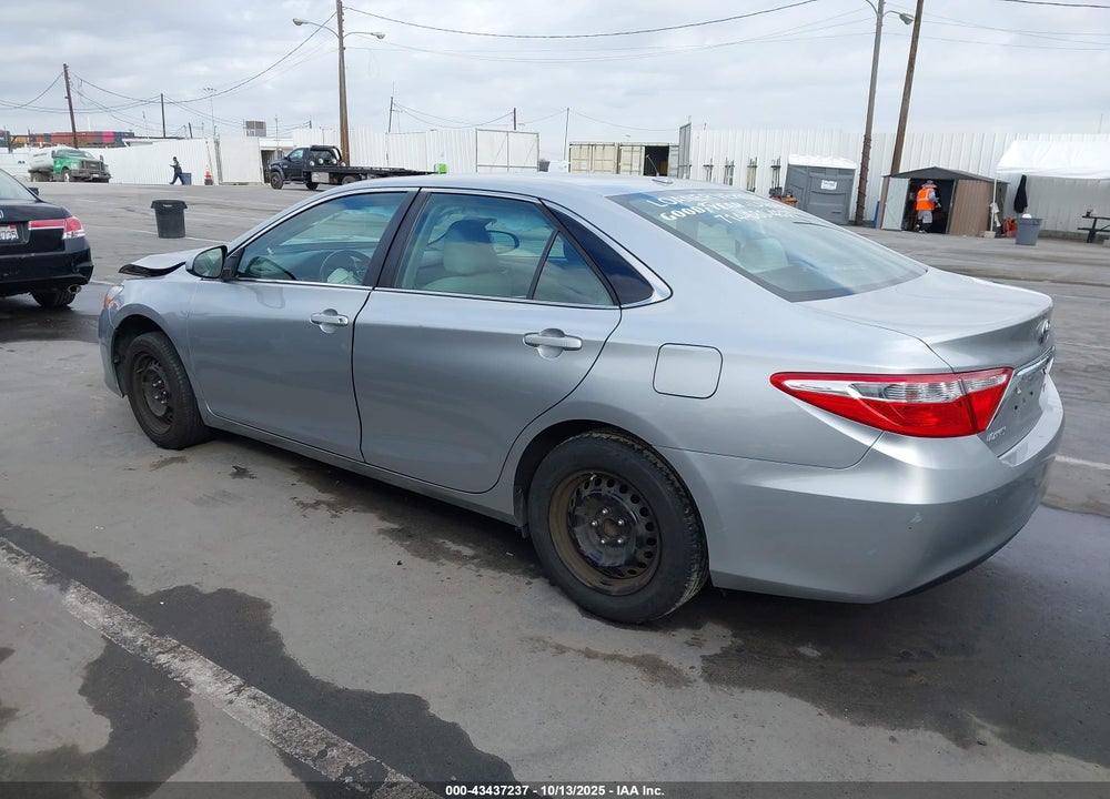 2017 TOYOTA CAMRY LE VIN: 4T1BF1FK7HU751652