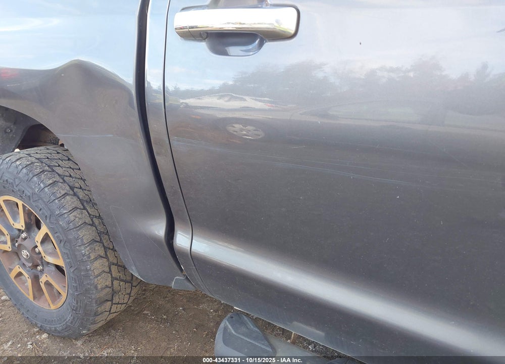 2014 TOYOTA TUNDRA LIMITED 5.7L V8 VIN: 5TFHY5F18EX340567