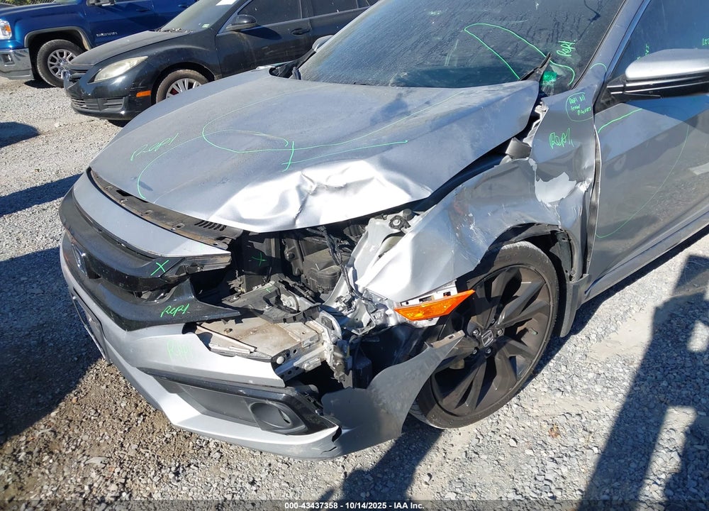 2019 HONDA CIVIC VIN: 2HGFC2F83KH552487