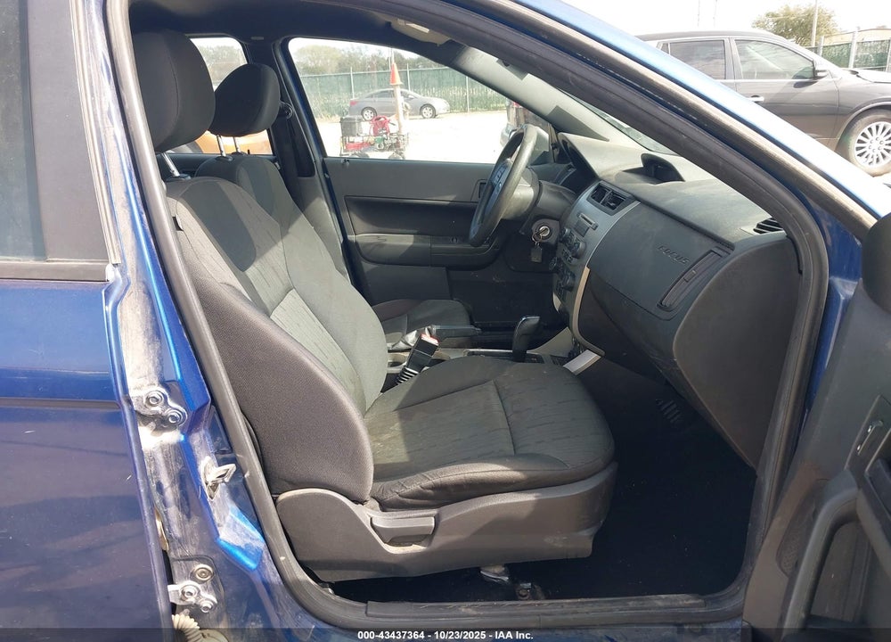 2009 FORD FOCUS SE VIN: 1FAHP35N99W260921