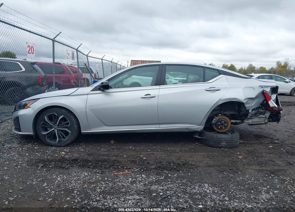 2023 NISSAN ALTIMA SR FWD VIN: 1N4BL4CV8PN321463