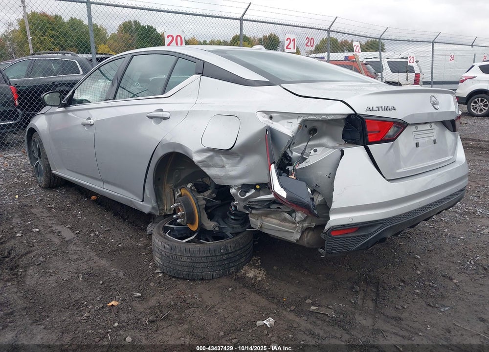 2023 NISSAN ALTIMA SR FWD VIN: 1N4BL4CV8PN321463