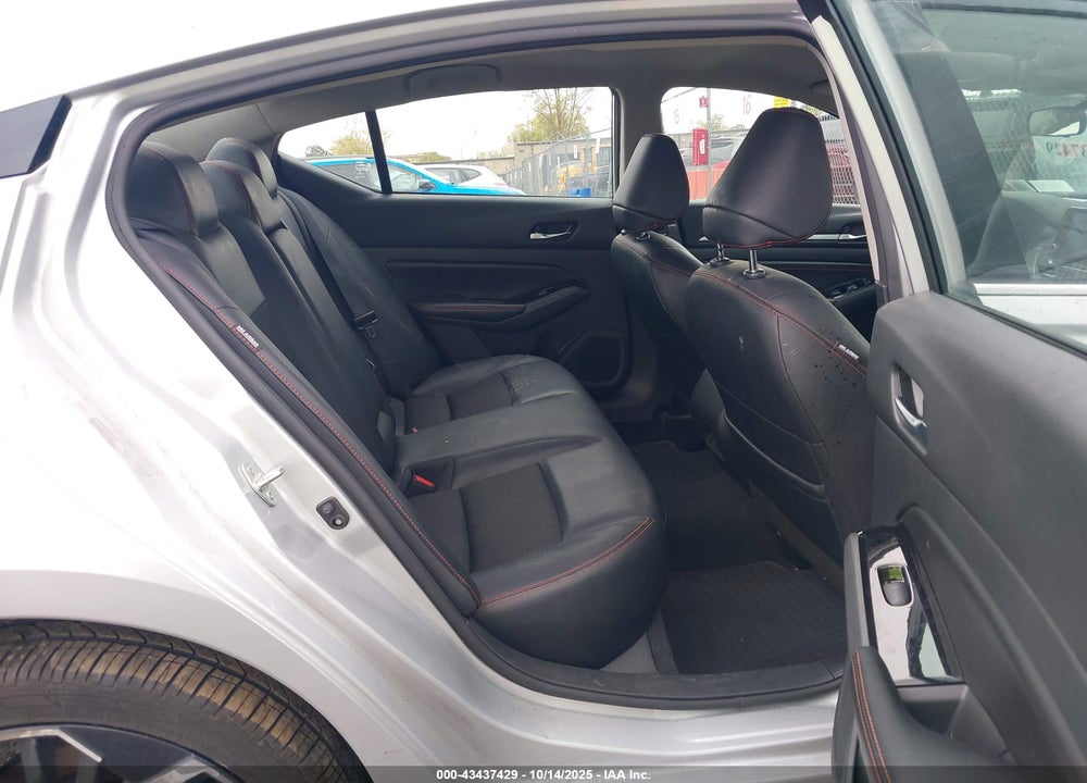 2023 NISSAN ALTIMA SR FWD VIN: 1N4BL4CV8PN321463
