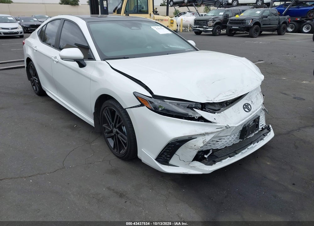 2025 TOYOTA CAMRY XSE VIN: 4T1DAACK1SU106837