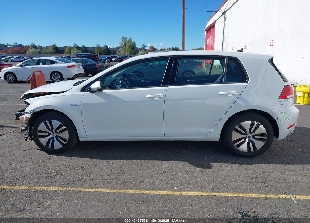 2019 VOLKSWAGEN E-GOLF SEL PREMIUM VIN: WVWPR7AU9KW908641