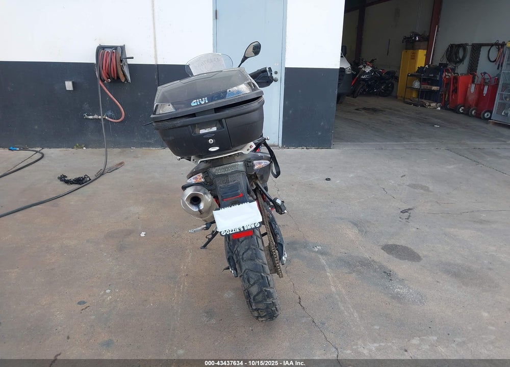2017 BMW F800 GS VIN: WB10B1704HZ596935