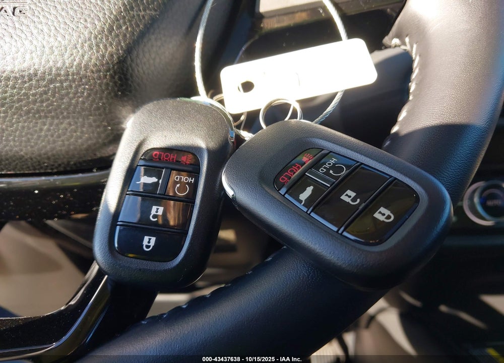 2025 HONDA HR-V VIN: 3CZRZ2H73SM748553