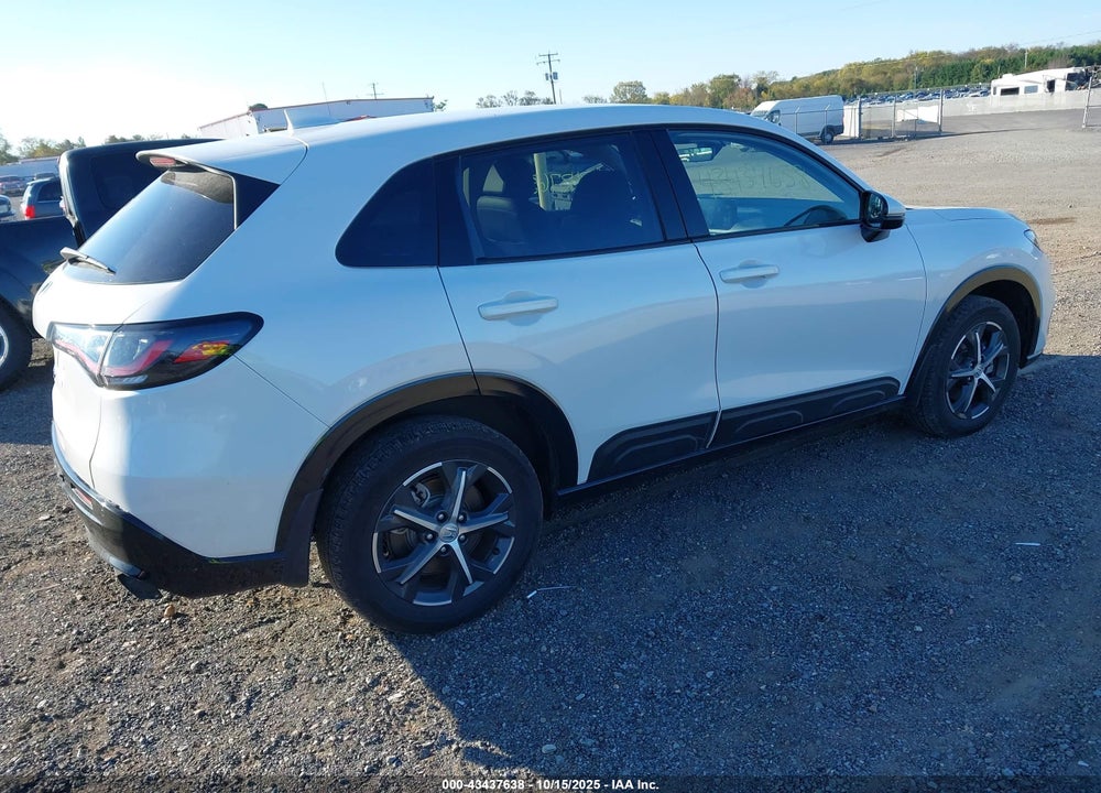 2025 HONDA HR-V VIN: 3CZRZ2H73SM748553