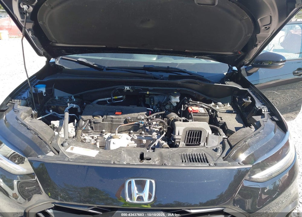 2024 HONDA HR-V 2WD SPORT/2WD SPORT W/O BSI VIN: 3CZRZ1H50RM724407