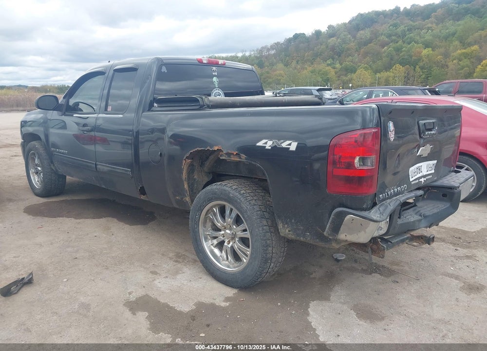 2009 CHEVROLET SILVERADO 1500 LT VIN: 1GCEK29J39Z118513