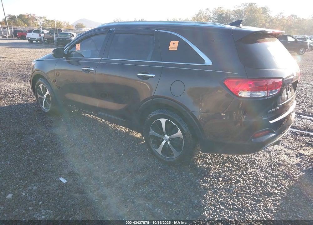 2018 KIA SORENTO 3.3L EX VIN: 5XYPH4A57JG362556