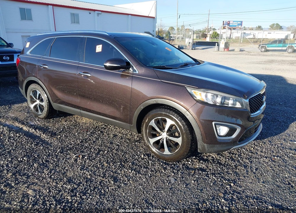 2018 KIA SORENTO 3.3L EX VIN: 5XYPH4A57JG362556