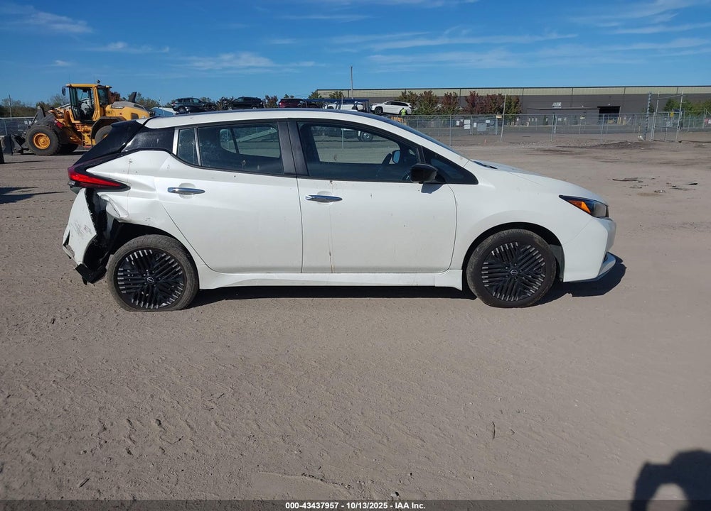 2024 NISSAN LEAF SV PLUS VIN: 1N4CZ1CV4RC552196