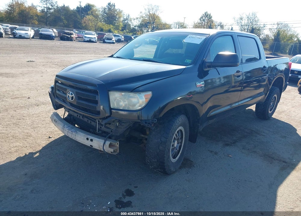 2011 TOYOTA TUNDRA GRADE 5.7L V8 VIN: 5TFDY5F15BX194204