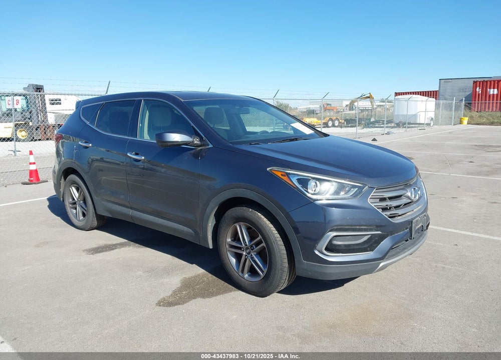 2017 HYUNDAI SANTA FE SPORT 2.4L VIN: 5NMZTDLB2HH011631
