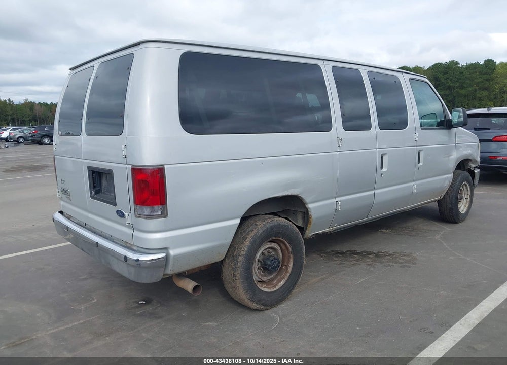 2008 FORD E-350 SUPER DUTY XL/XLT VIN: 1FBNE31L58DA49964