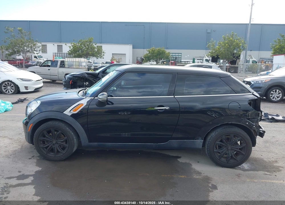 2015 MINI PACEMAN VIN: WMWSS1C54FWN94871