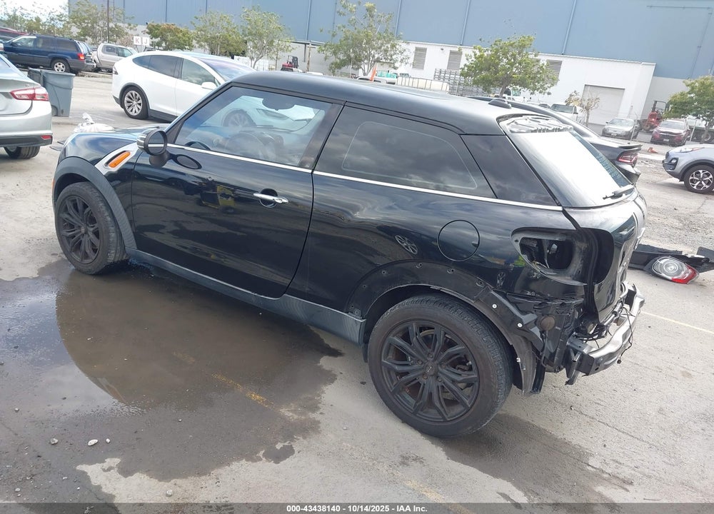 2015 MINI PACEMAN VIN: WMWSS1C54FWN94871
