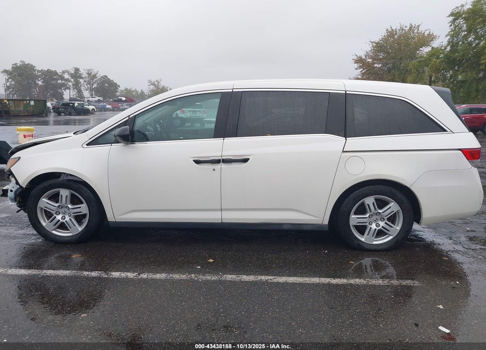2016 HONDA ODYSSEY LX VIN: 5FNRL5H29GB001886