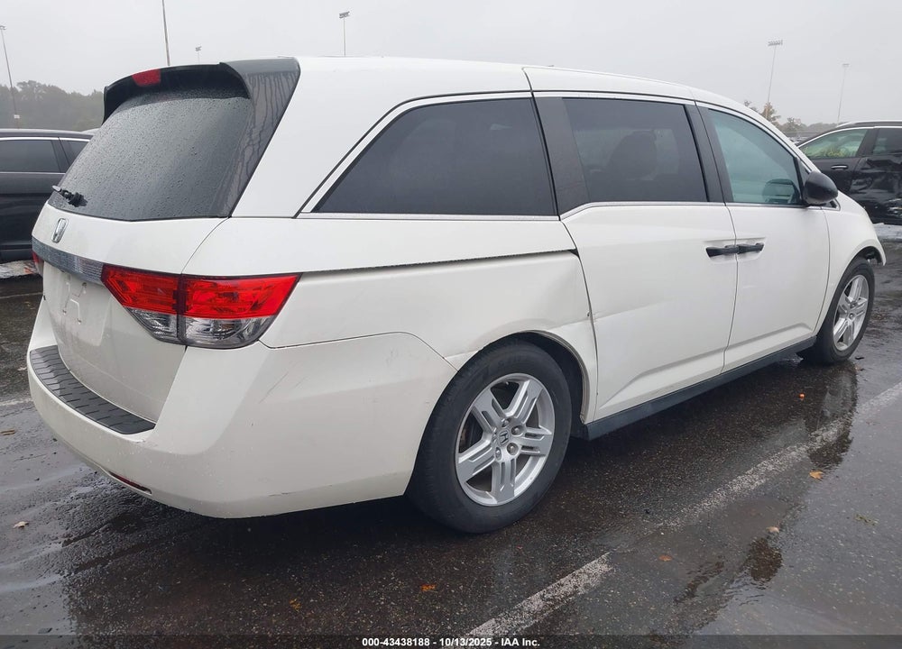 2016 HONDA ODYSSEY LX VIN: 5FNRL5H29GB001886