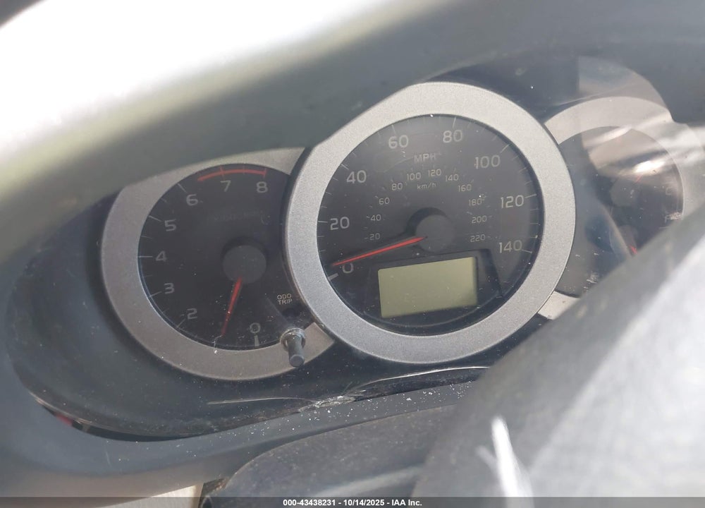 2007 TOYOTA RAV4 VIN: JTMZD33V076045760