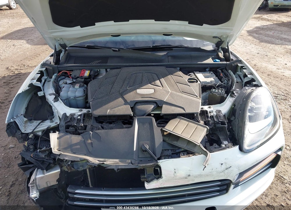 2021 PORSCHE CAYENNE VIN: WP1AA2AY6MDA06660