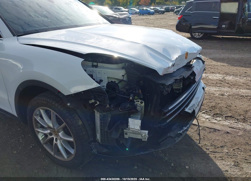 2021 PORSCHE CAYENNE VIN: WP1AA2AY6MDA06660