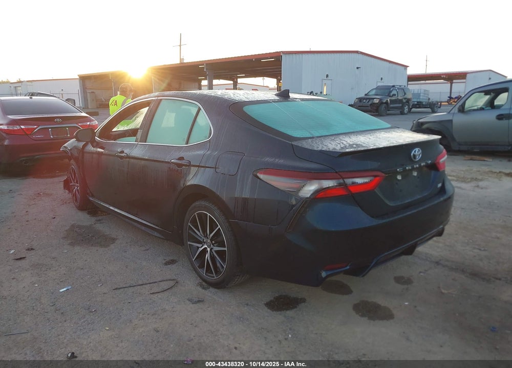 2021 TOYOTA CAMRY VIN: 4T1G11AK3MU549753