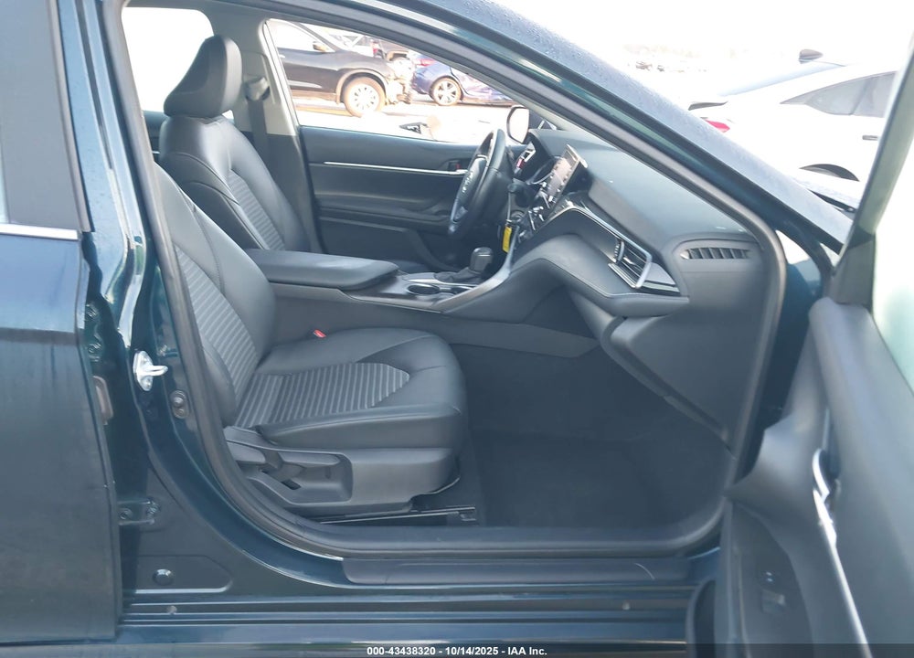 2021 TOYOTA CAMRY VIN: 4T1G11AK3MU549753
