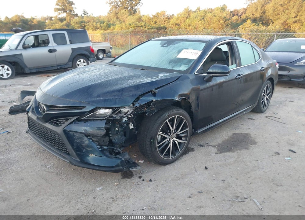 2021 TOYOTA CAMRY VIN: 4T1G11AK3MU549753