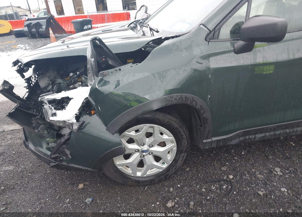2023 SUBARU FORESTER VIN: JF2SKACC2PH406955