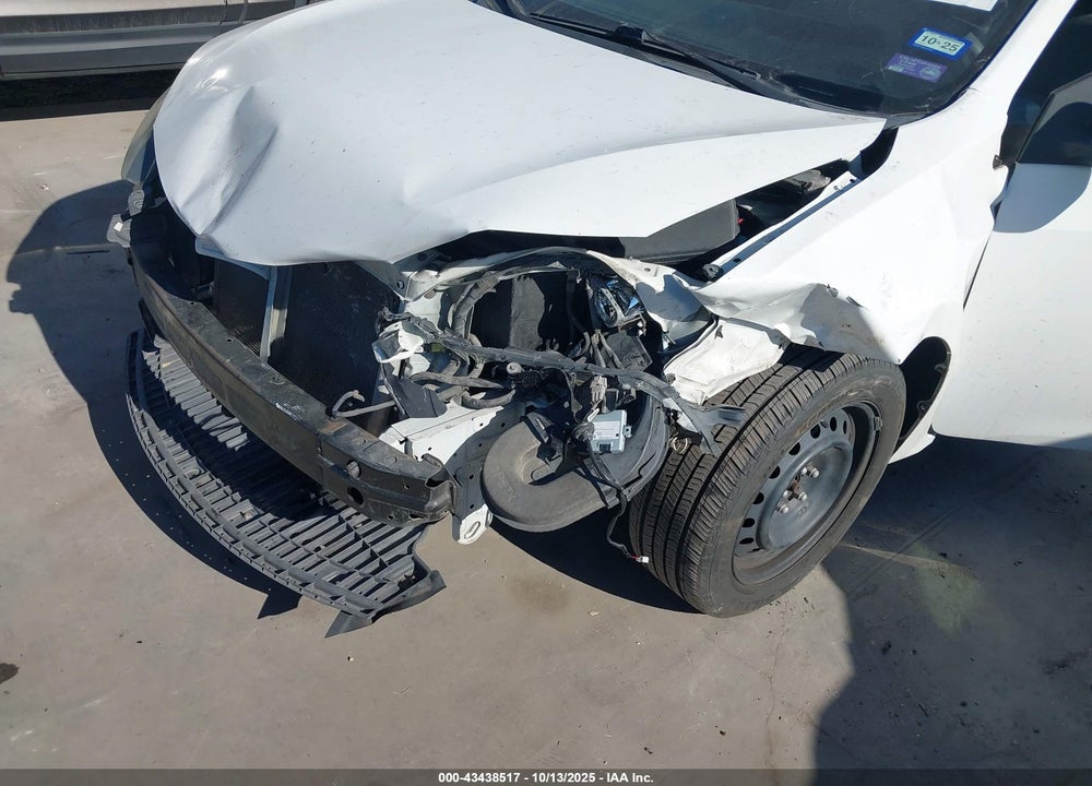 2016 TOYOTA COROLLA LE VIN: 2T1BURHE1GC527661
