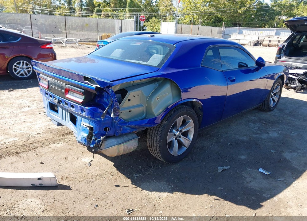 2019 DODGE CHALLENGER SXT VIN: 2C3CDZAG5KH530047