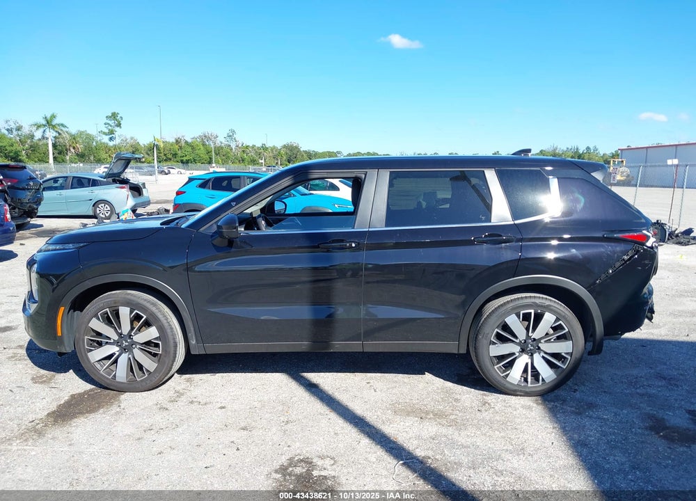 2025 MITSUBISHI OUTLANDER SE 2.5 2WD VIN: JA4J3VA84SZ046548