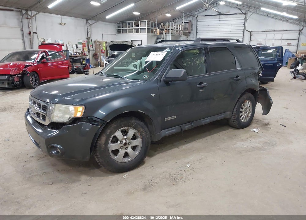 2008 FORD ESCAPE VIN: 1FMCU93198KA68562
