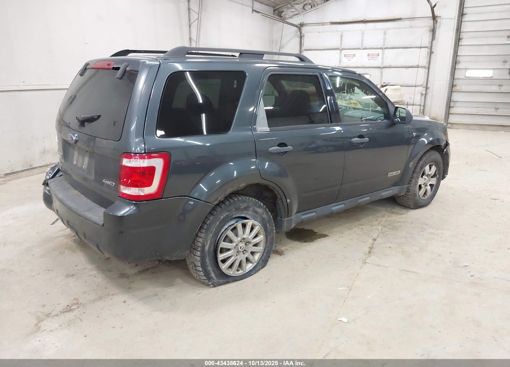 2008 FORD ESCAPE VIN: 1FMCU93198KA68562