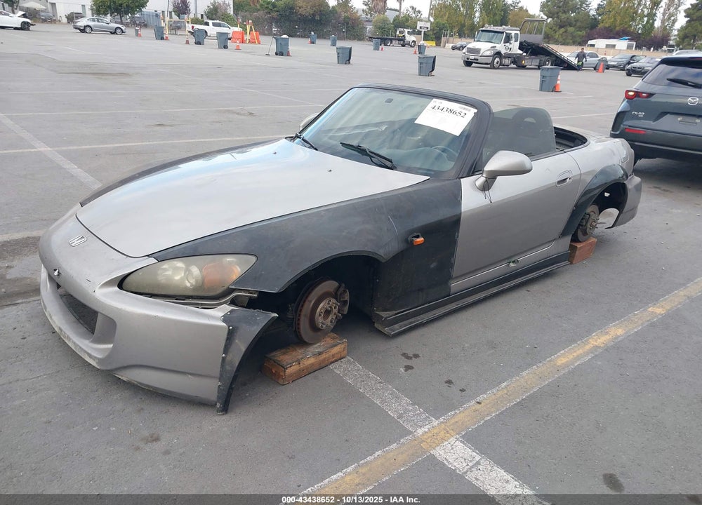 2005 HONDA S2000 VIN: JHMAP21405S008638
