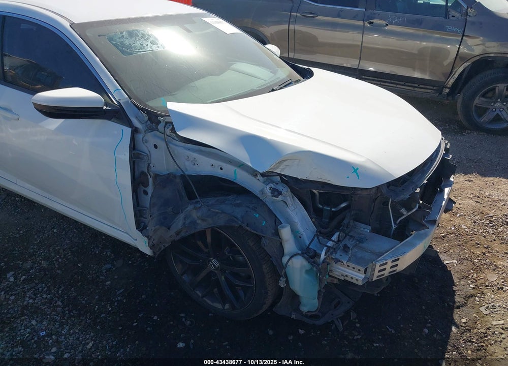 2017 HONDA CIVIC VIN: 19XFC2F51HE027470