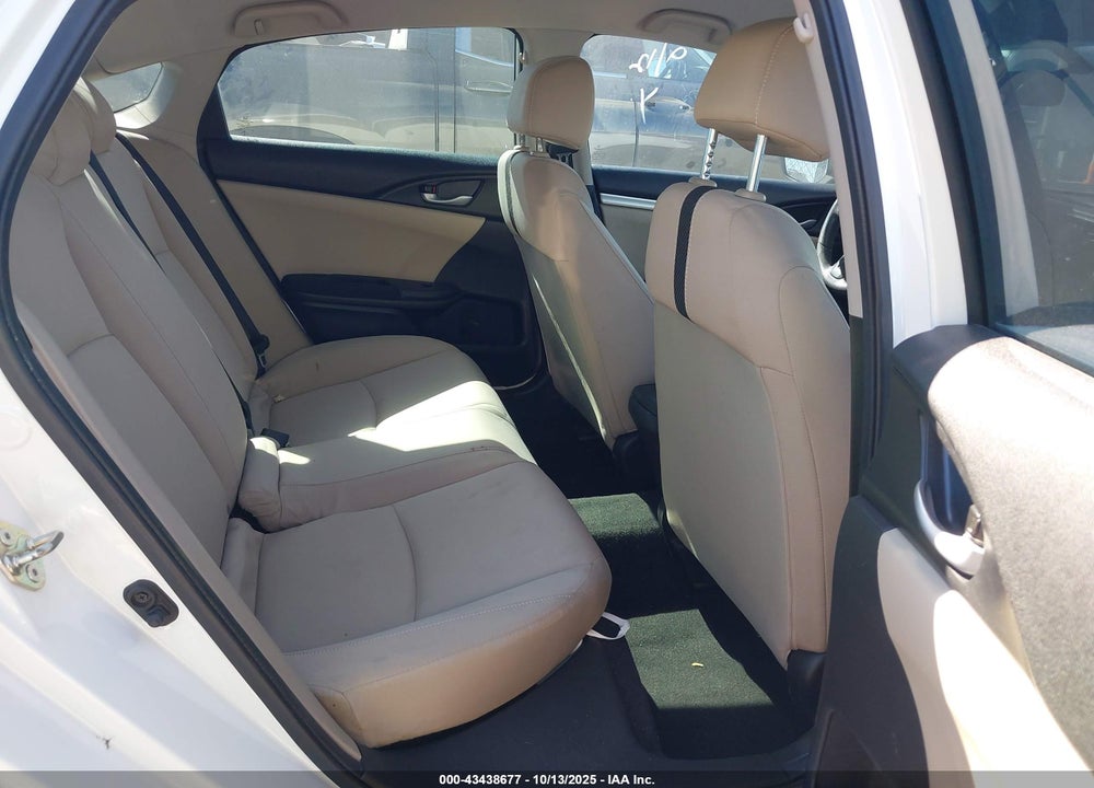 2017 HONDA CIVIC VIN: 19XFC2F51HE027470