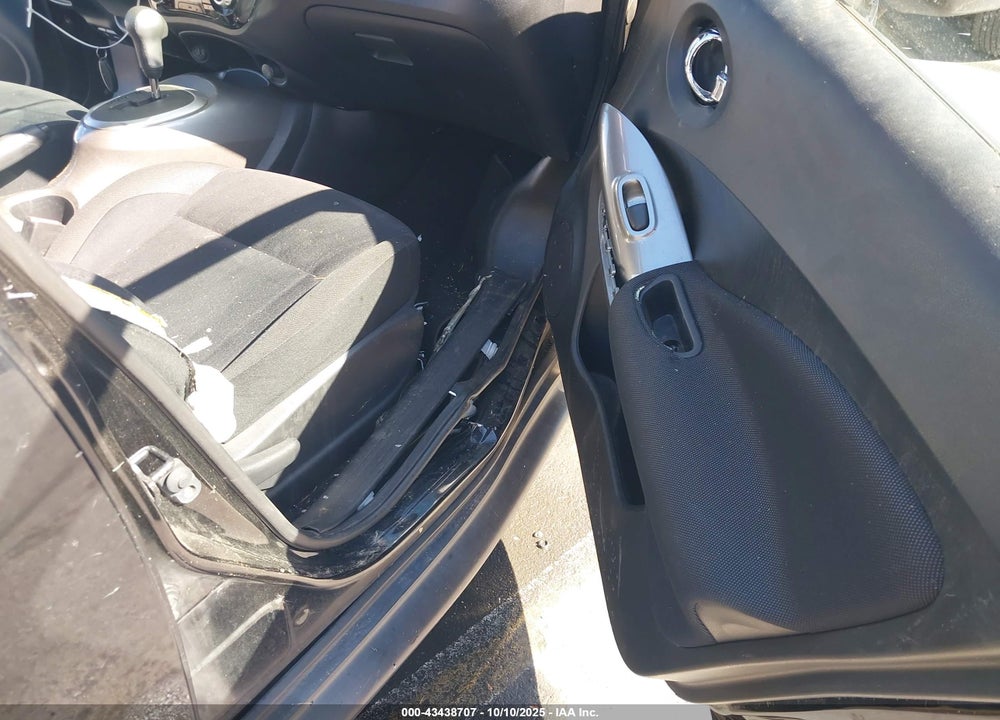 2012 NISSAN JUKE VIN: JN8AF5MV7CT125722