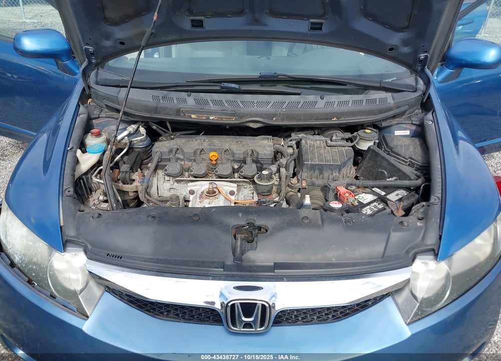 2010 HONDA CIVIC VIN: 2HGFA1F51AH566926
