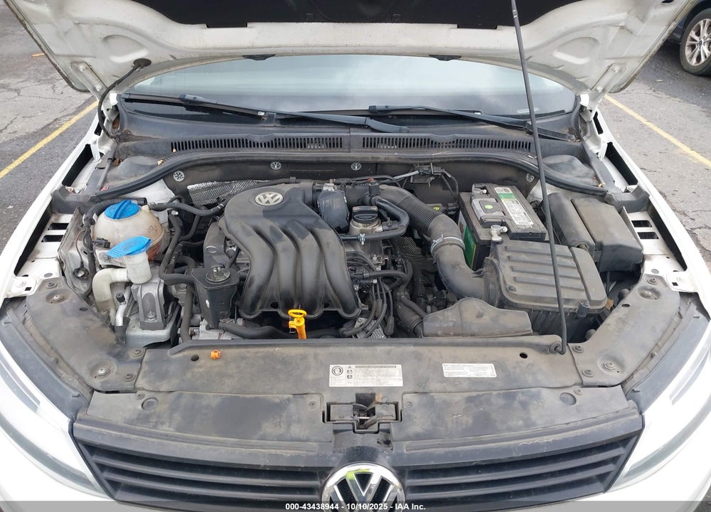 2013 VOLKSWAGEN JETTA VIN: 3VW2K7AJ6DM296063
