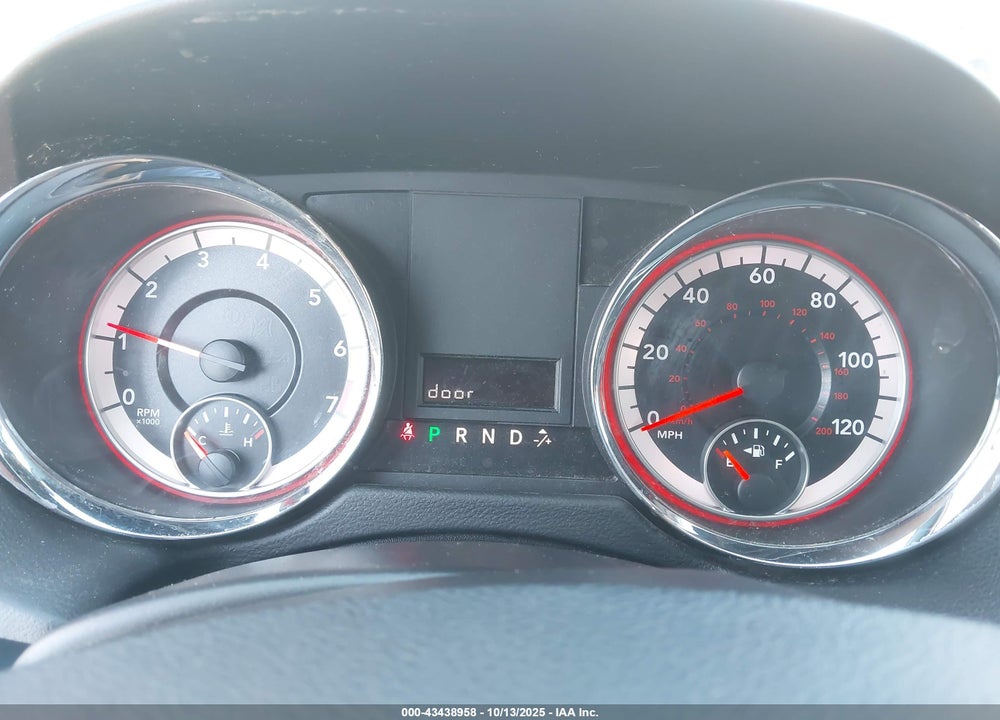 2020 DODGE GRAND CARAVAN SXT VIN: 2C4RDGCG8LR255566